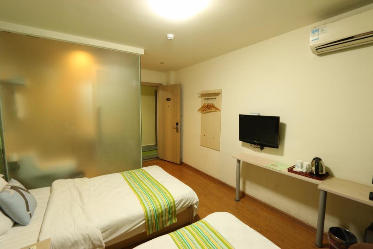 Pai Hotel Guiyang Fountain Modern Capital Екстер'єр фото